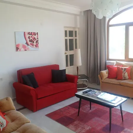 The Address Selimiye Πανσιόν